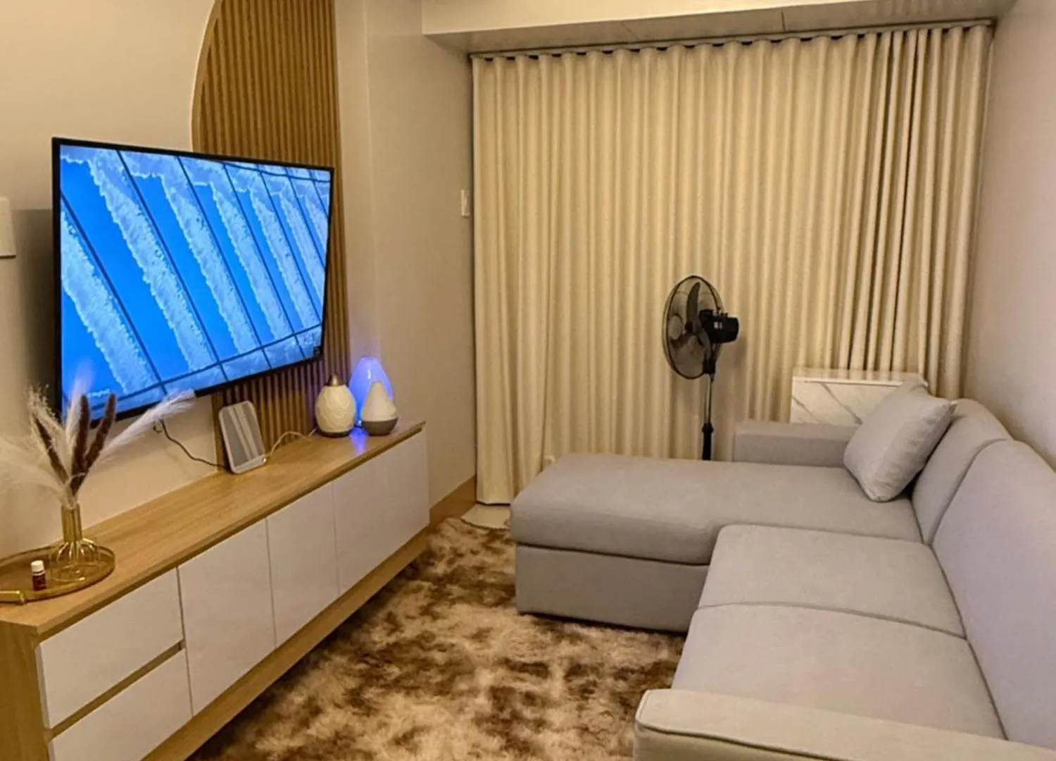 Glamorous Smdc Shore 3, 5 Star Rate Bnb-Wifi-Netflix