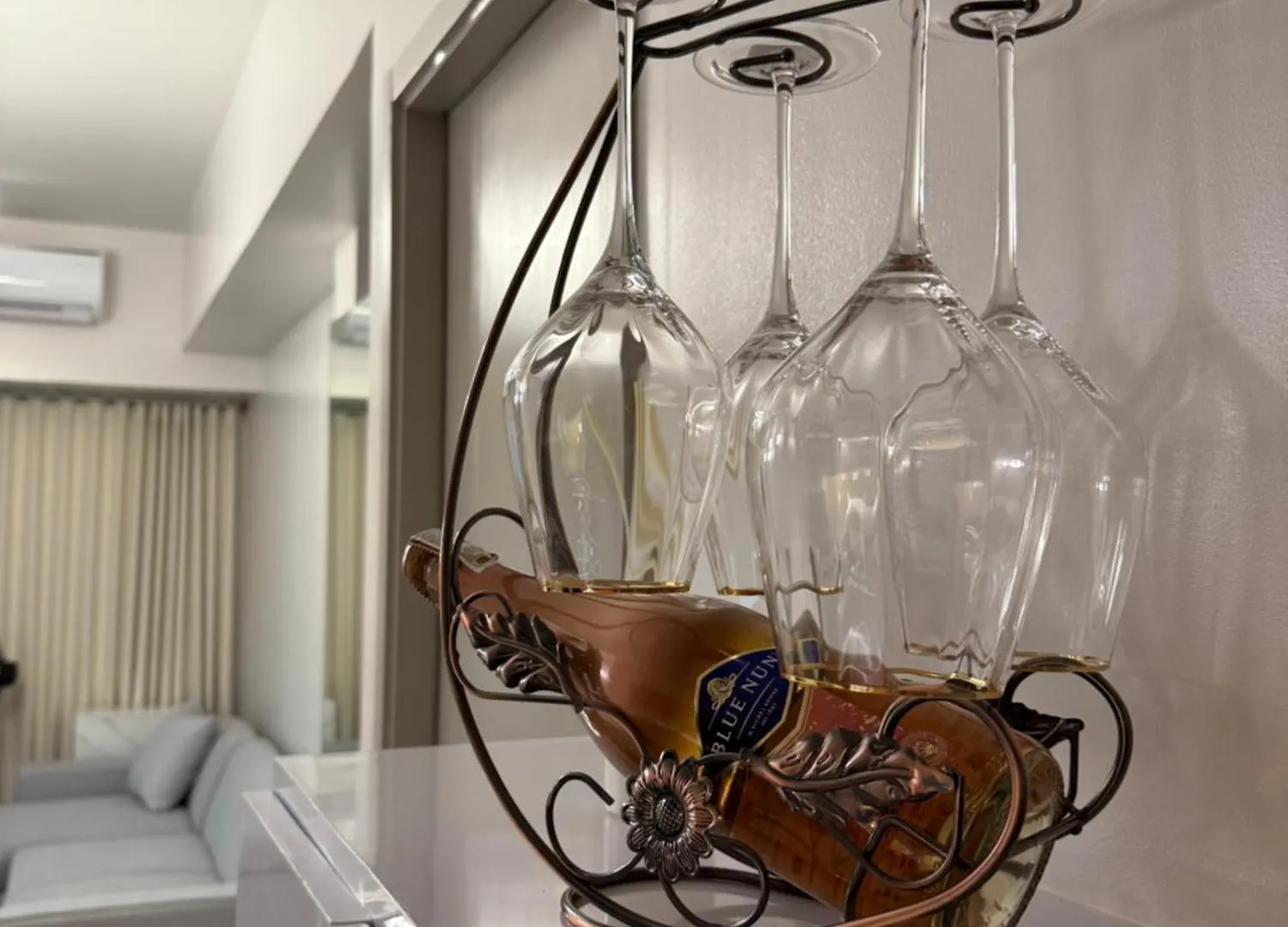 Glamorous Smdc Shore 3, 5 Star Rate Bnb-Wifi-Netflix 0*, Manila