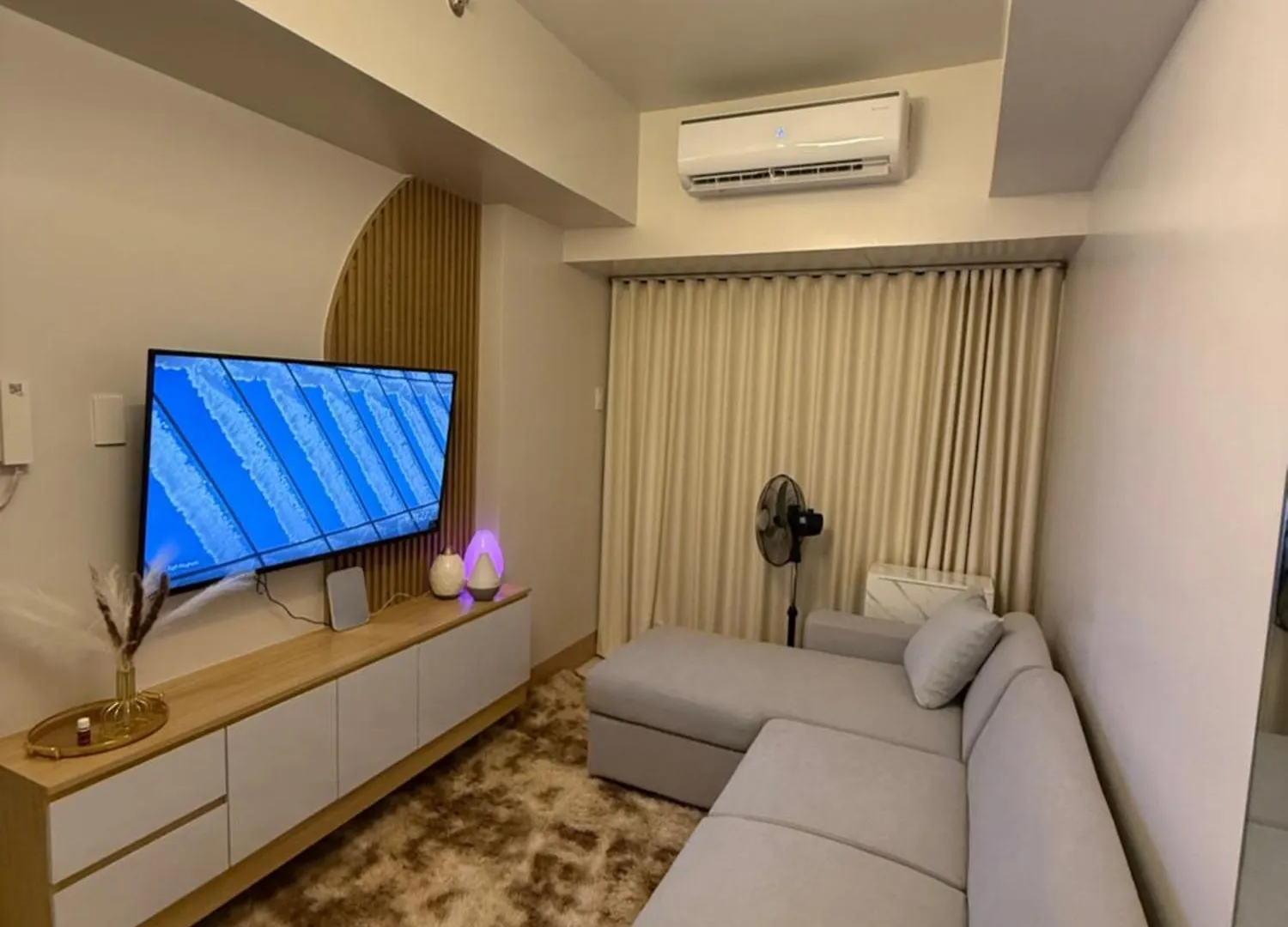 Glamorous Smdc Shore 3, 5 Star Rate Bnb-Wifi-Netflix