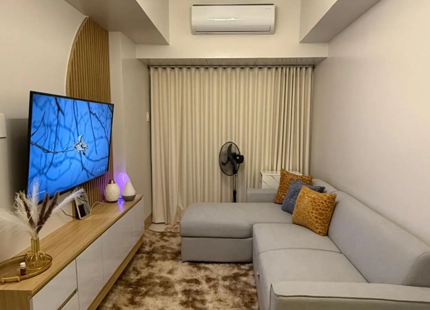 Glamorous Smdc Shore 3, 5 Star Rate Bnb-Wifi-Netflix